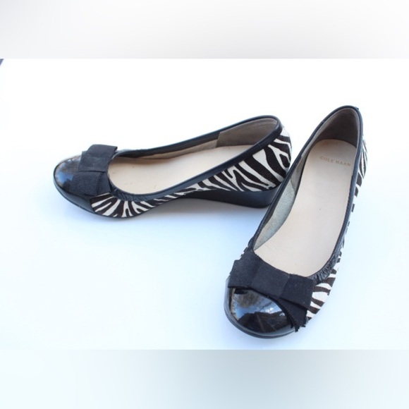 Cole Haan low wedges - Picture 4 of 10